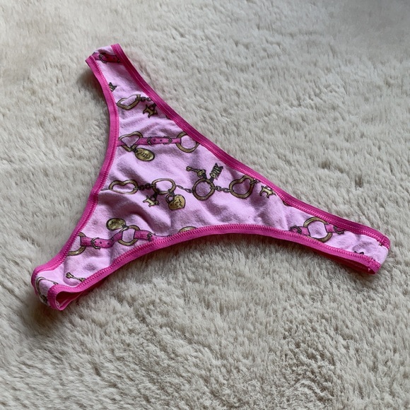 VS PINK | Y2K Pink & Gold Charms Low Rise Thong | M - Picture 4 of 15